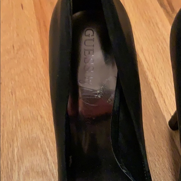 Guess heels - Picture 3 of 5